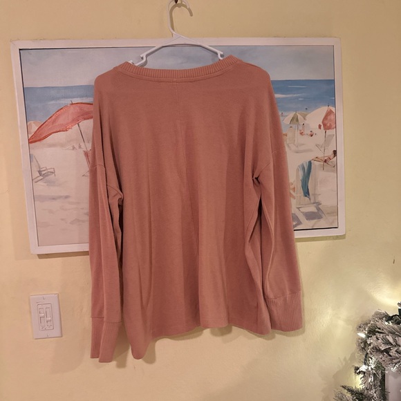 LOFT Women's V-Neck Blush Sweatshirt - Picture 3 of 3